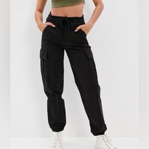 American Eagle Cargo Joggers